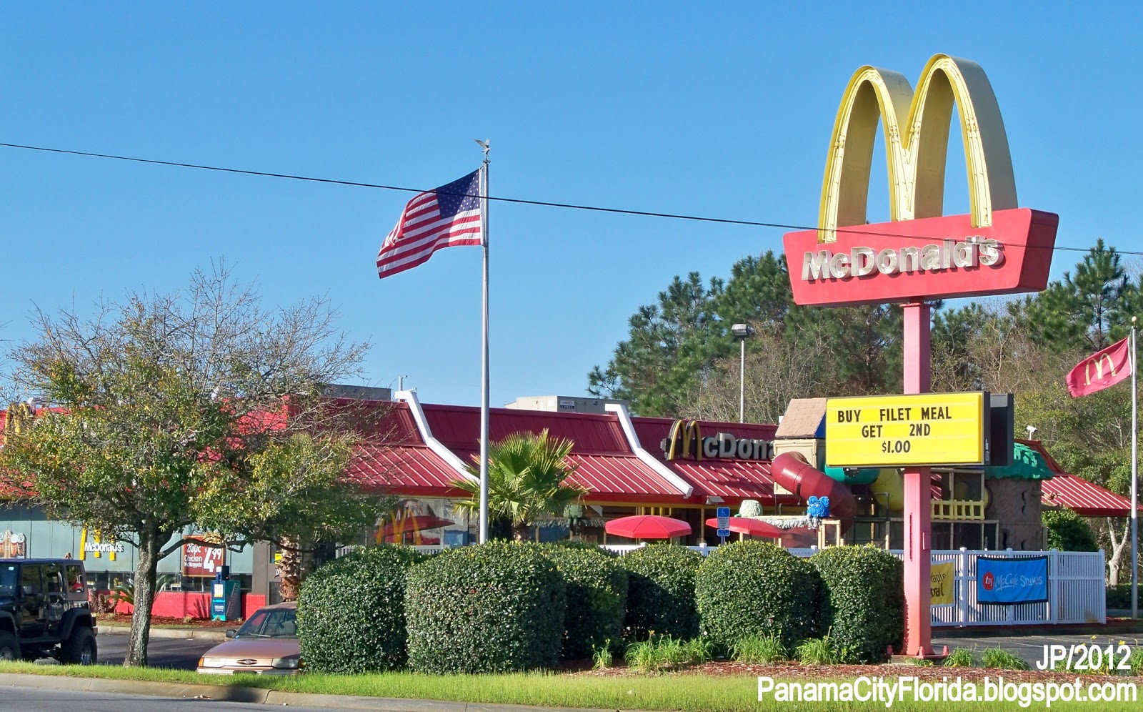 PANAMA CITY FLORIDA Bay Beach Hotel Spring Break Restaurant Golf
