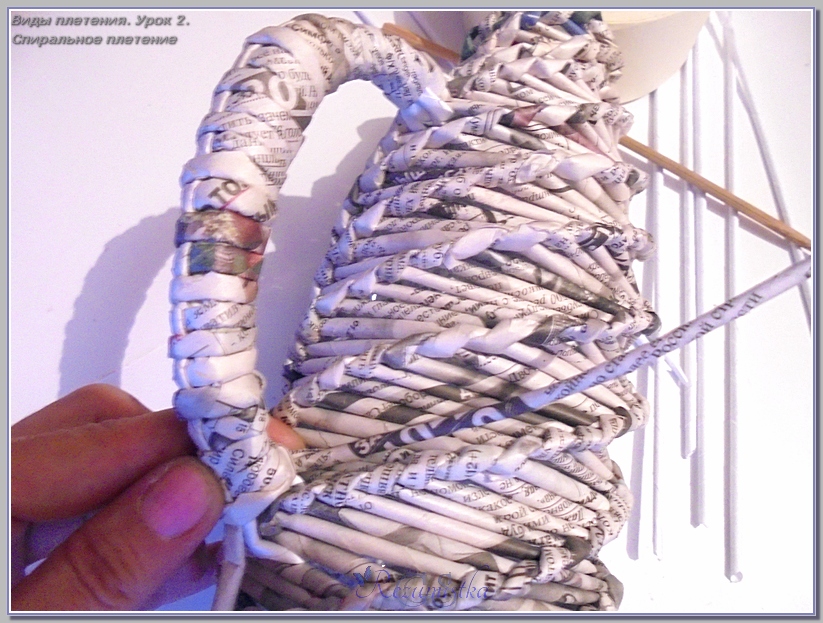плетеные изделия из бумажной лозы. плетение спираль 6в1. плетение. спиральное плетение из бумажной.