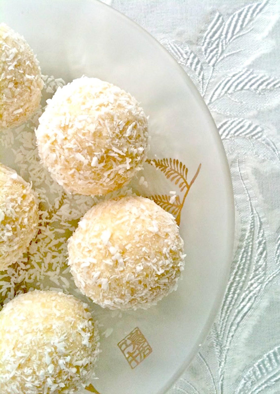 Passionately Raw! Raw Coconut Truffles