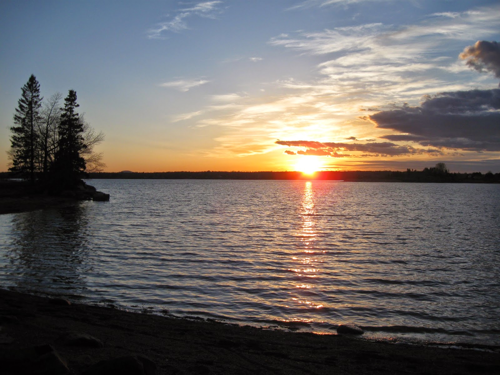 the.arys gary and mary 20140511 Acadia Hull Cove Visitor Center
