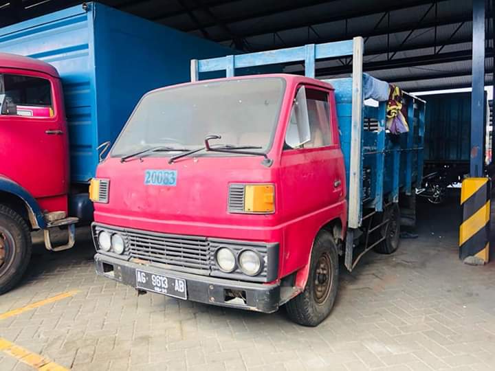  Lelang  truk  Eks GUDANG  GARAM  MOBIL TUA MESIN JOSSS 