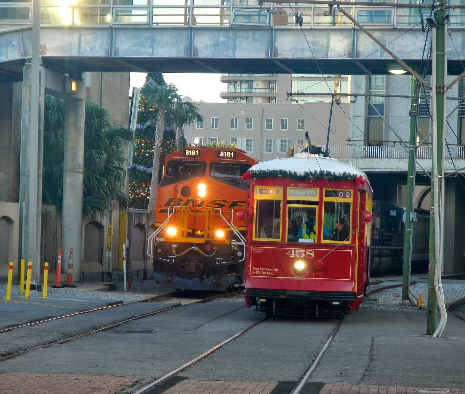 Big Daddy Dave: Streetcars/Trolleys in New Orleans…Plus!