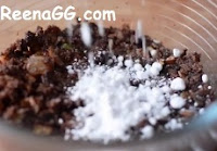 चॉकलेट गुजियां बनाने की विधि - Chocolate Gujiya Recipe in Hindi