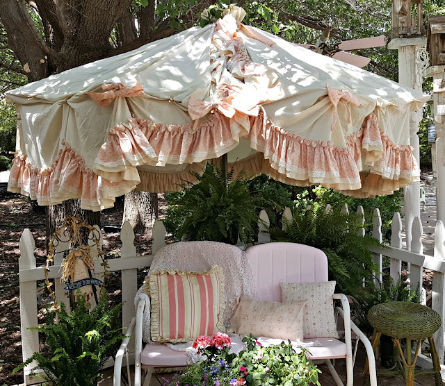 Penny's Vintage Home Patio Umbrella Recovered with Ruffled Curtains