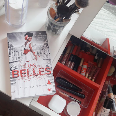 Avis nouveauté fantastique roman Les Belles tome 1 saga Dhonielle Clayton Avis nouveauté fantastique roman Les Belles tome 1 saga Dhonielle Clayton Coin des licornes Blog lifestyle Toulouse