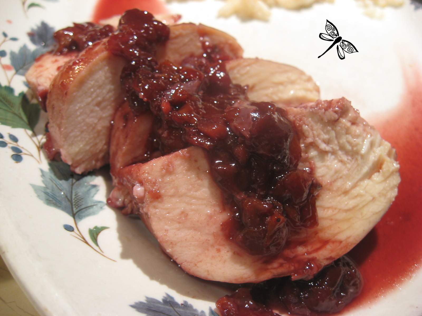 Libellule et ses spatules Poulet, sauce aux cerises et au porto