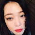 Choi Sulli greets fans with her pretty Selfie