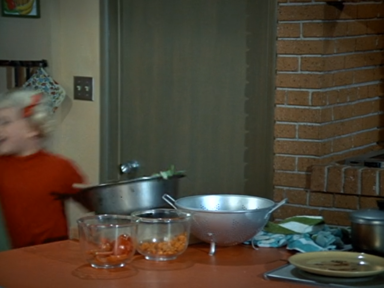 The Brady Bunch Blog Mike and Cindy's poor kitchen skills offered a