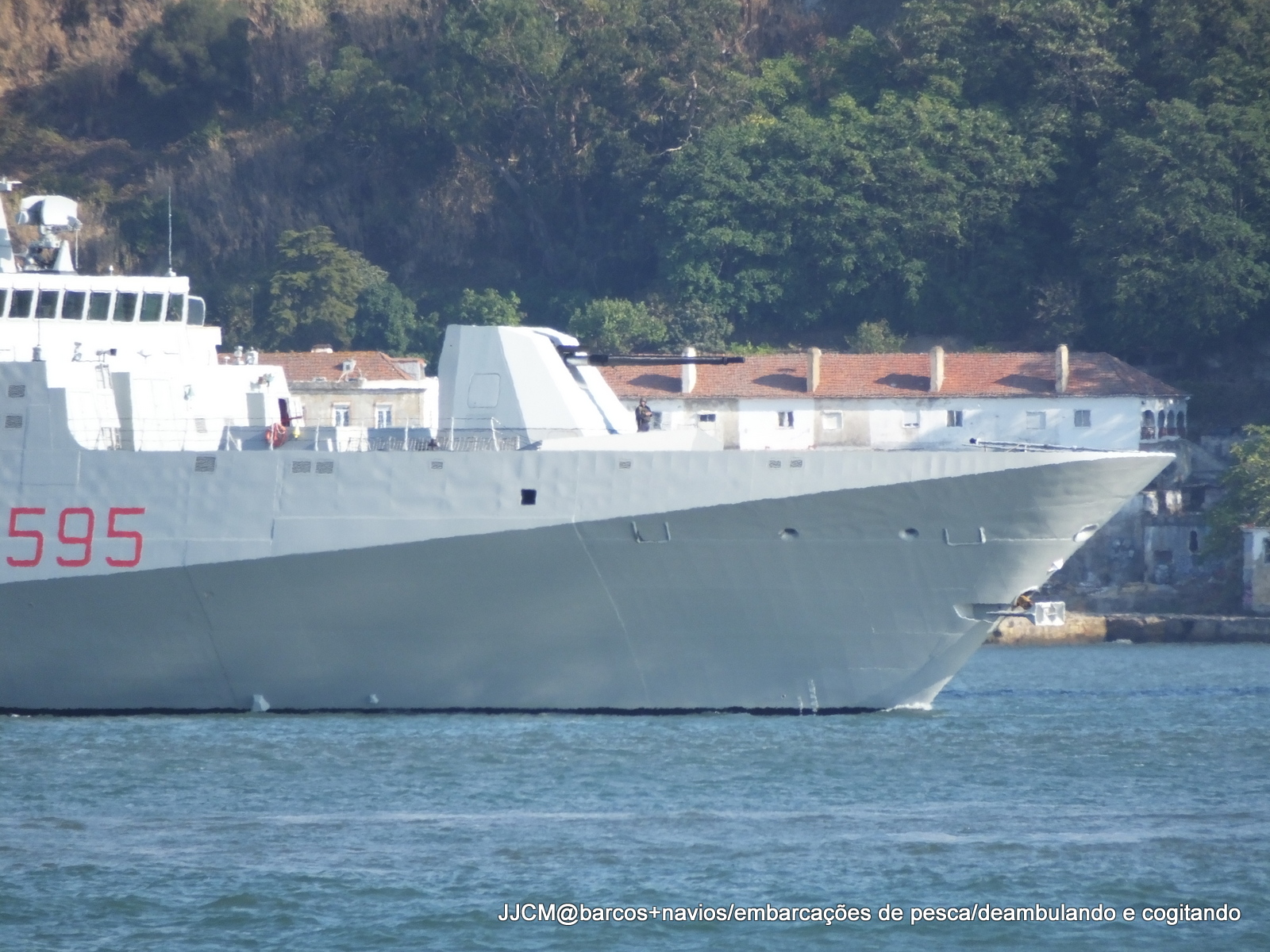 BARCOS+NAVIOS F595 ITS LUIGI RIZZO