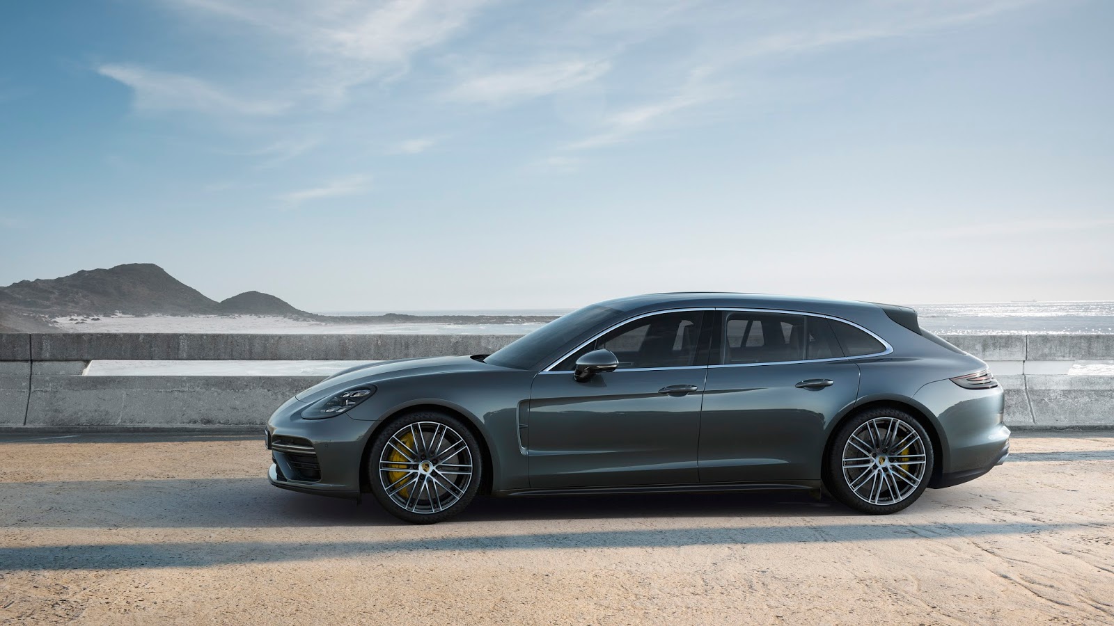 Porsche expands the Panamera line with a new station wagon. The Sport