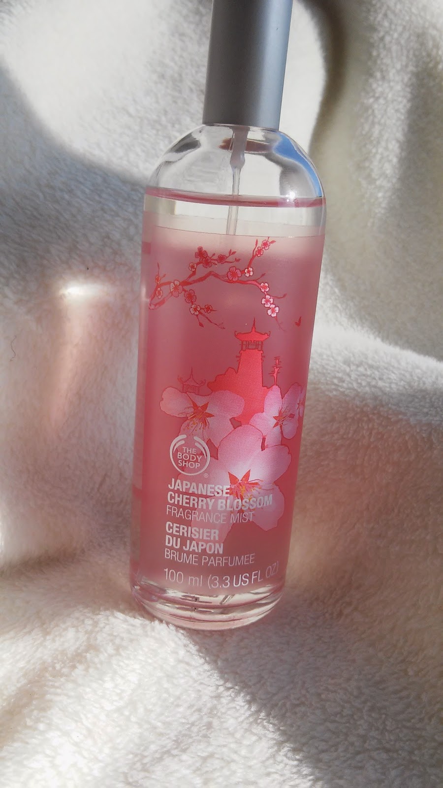 Real Fashion Love Review Japanese Cherry Blossom Fragance Mist