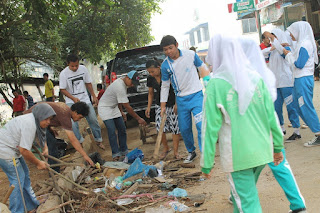 Contoh Surat Resmi Bahasa Sunda Tentang Kerja Bakti Atau Gotong Royong