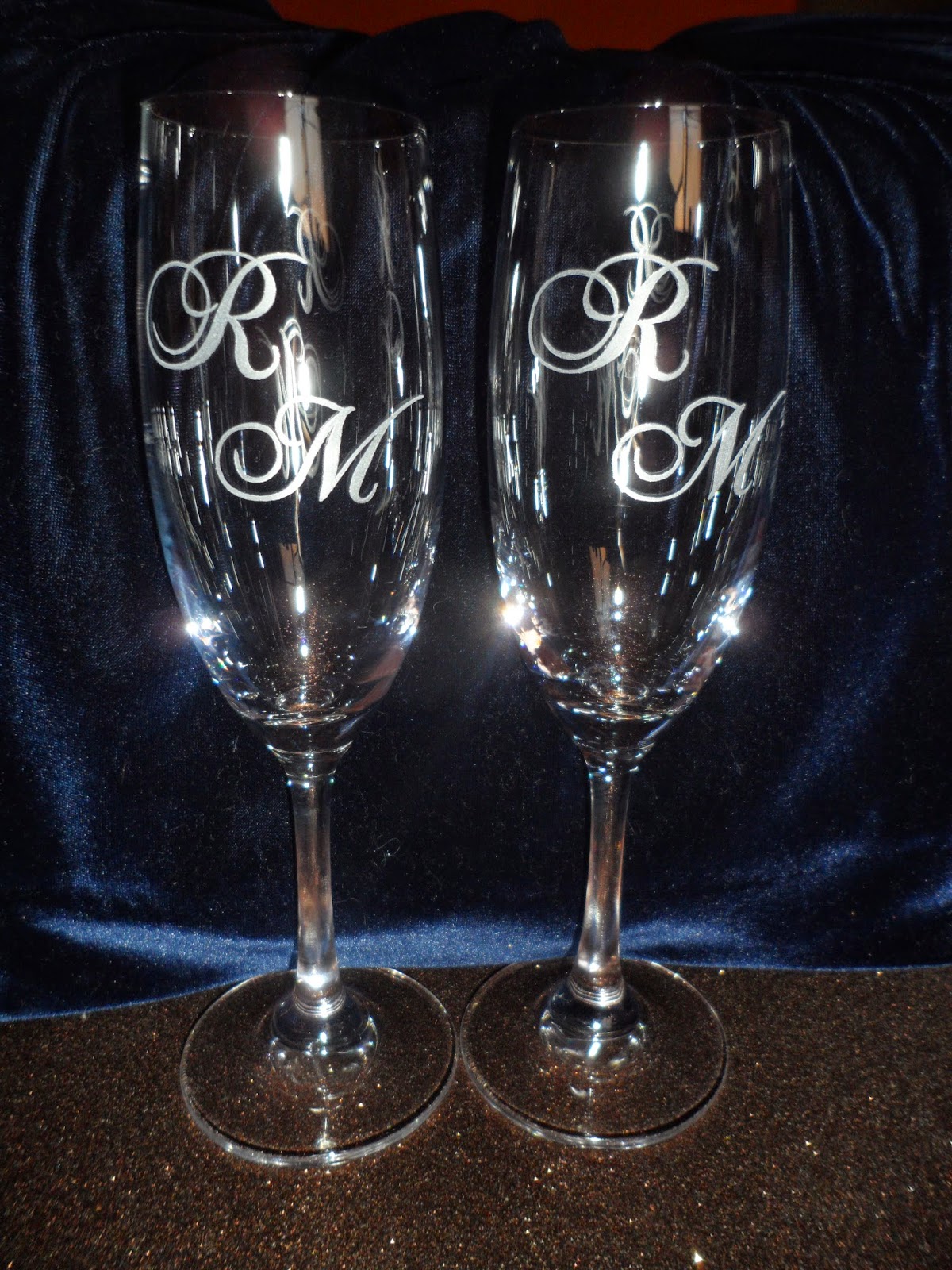 COPAS GRABADAS A MANO PARA BODAS, 15 AÑOS, ANIVERSARIOS, GRADUACIONES ...