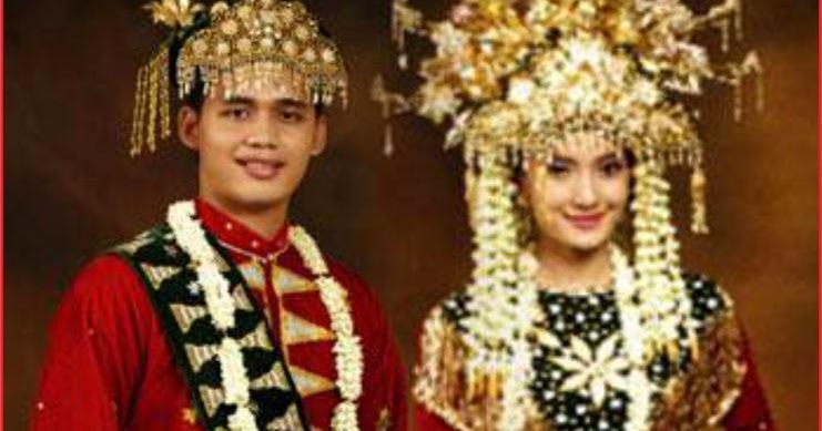 Inspirasi Terkini 25 Gambar Pakaian Adat Lengkap