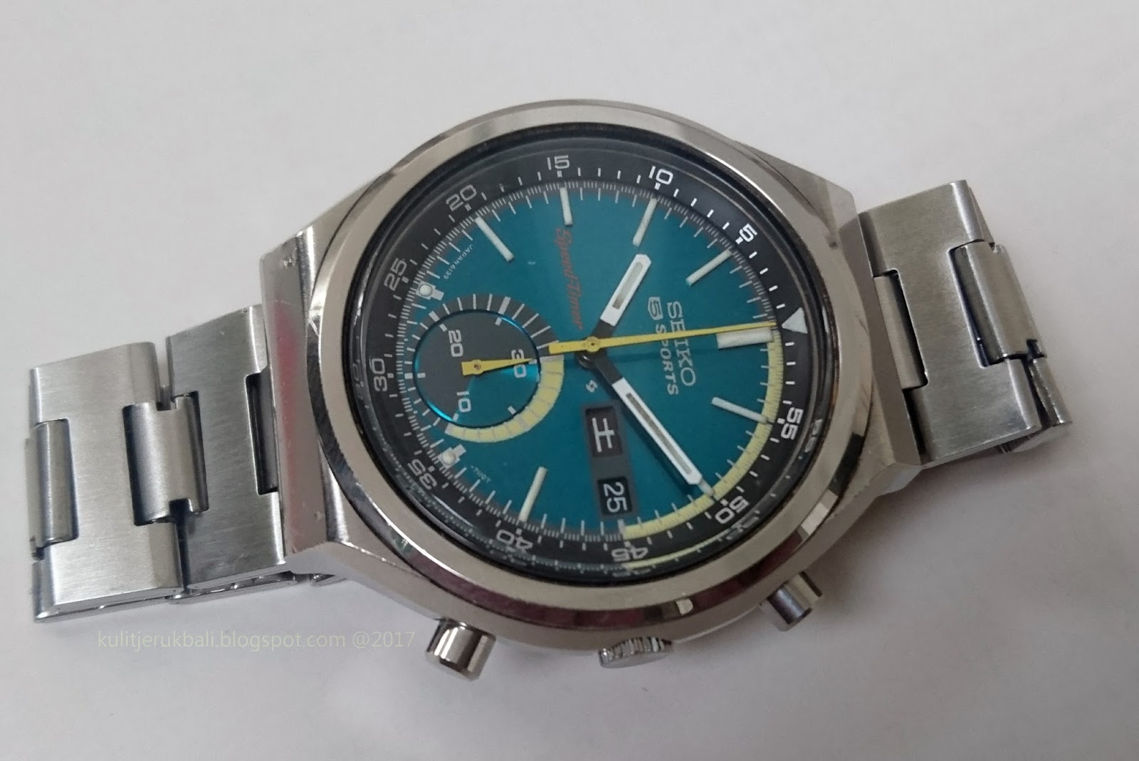 seiko 5 sports speedtimer