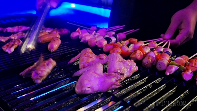 Barbeque Vue Bar Rooftop Kitchen & Lounge Satoria Hotel