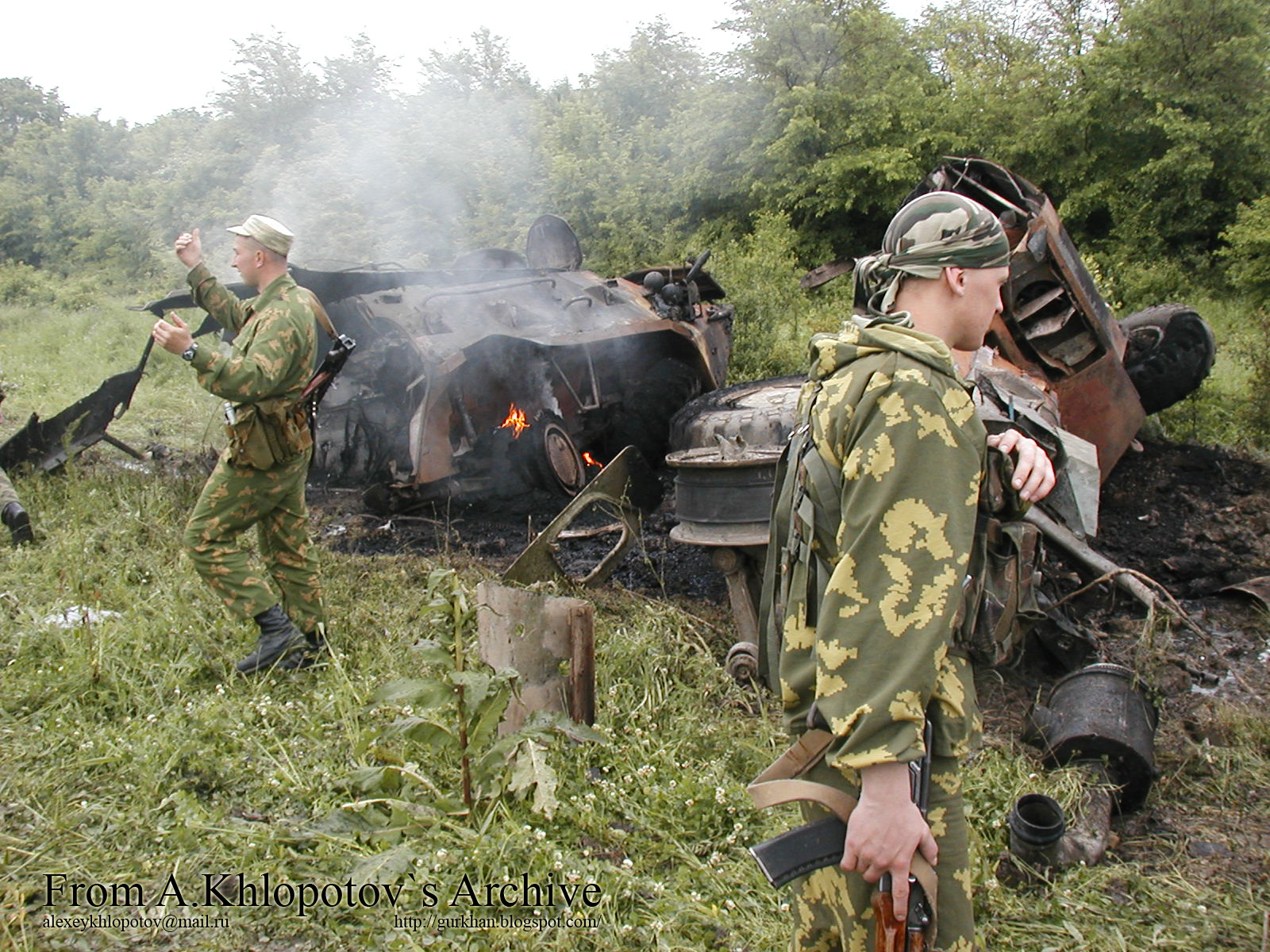 Подрыв бойца. Грузовик всу подорвался на мине,. Всу донбасс подрыв на мине. Бтр vab mk3. Подрыв бойца.