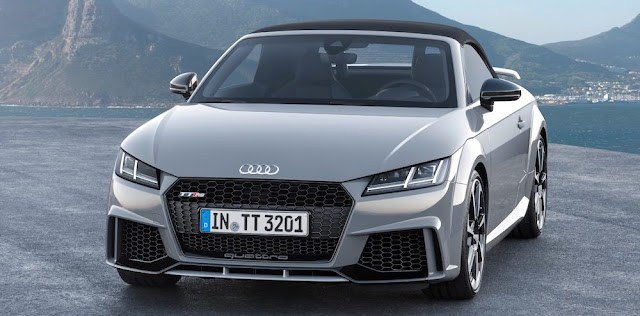 アウディ、高性能な新型モデル「R8ロードスター」「TT RS」「RS3セダン」の日本発売を発表!