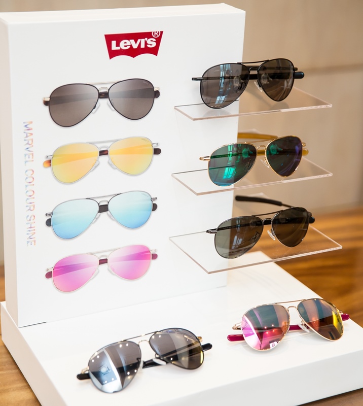 levi's aviator sunglasses