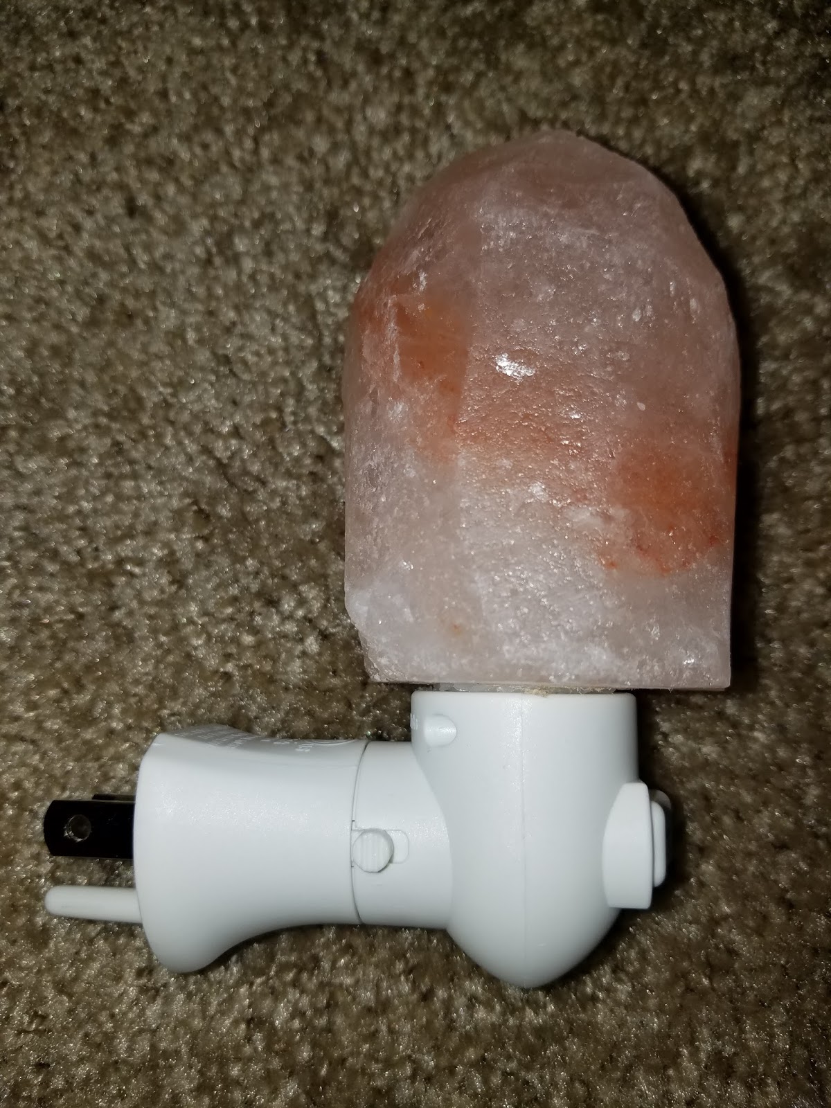 Salt Lamp Night Light with Wall Plug by SDlife Direct Let Me Review