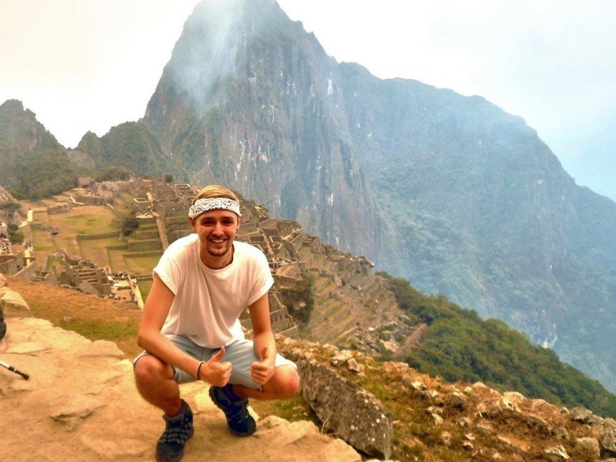 24-Year-Old Gets Drunk And Accidentally Books What Turns Out To Be A Trip Of A Lifetime 24-Year-Old Gets Drunk And Accidentally Books What Turns Out To Be A Trip Of A Lifetime