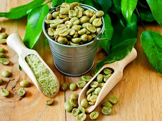 menggiling-biji-kopi-hijau.jpg
