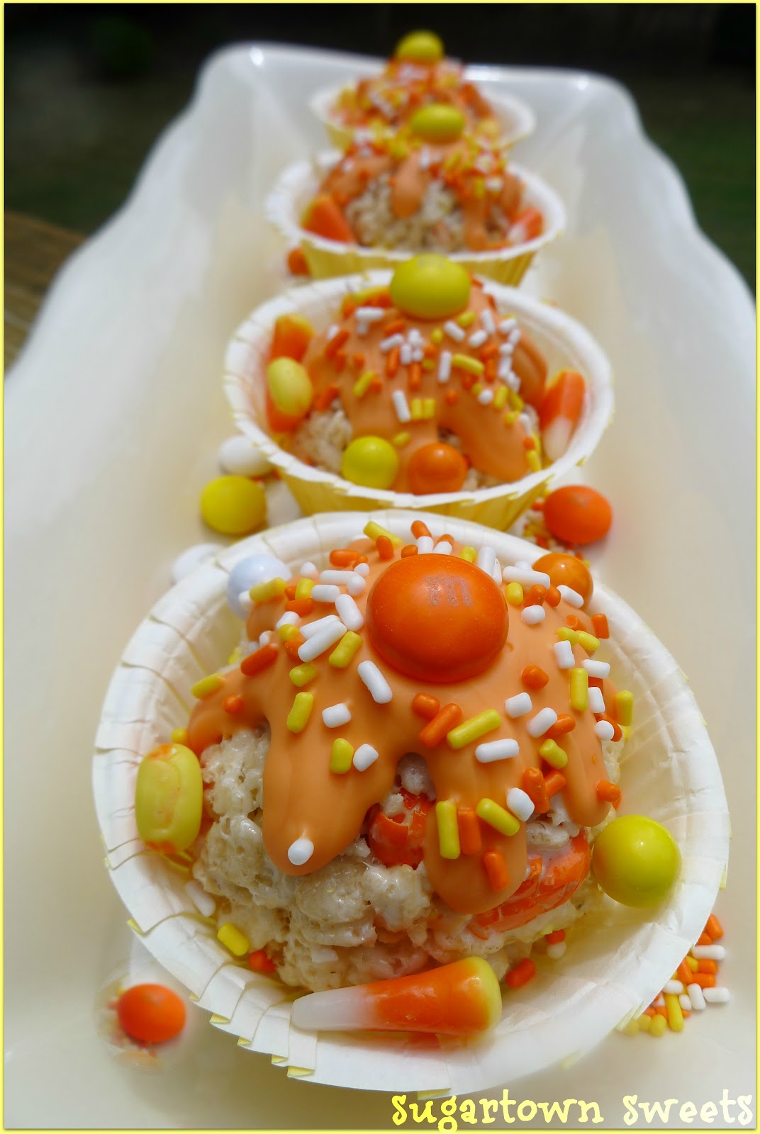 Sugartown Sweets Rice Krispie Treats Sundaes!