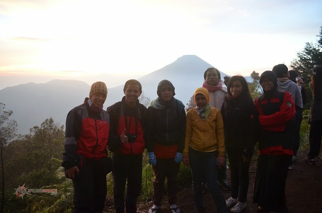 OPENTRIP Sunrise Gunung Sikunir 2015 