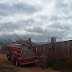 Corpo de Bombeiros de Cajazeiras é acionado para combater fogo em mato em Escola de Cajazeiras