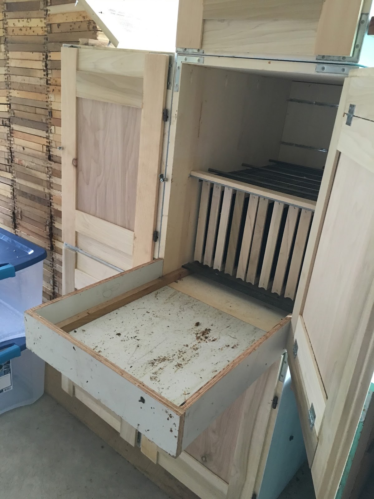 Linda's Bees AZ Hives in Gilmer County