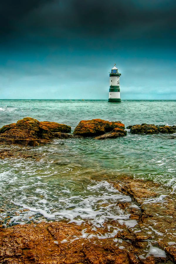Beautiful Lighthouses around the World - Start Point Lighthouse, England