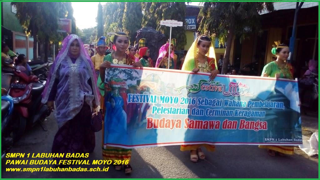 Pawai Budaya Fest. Moyo 2016