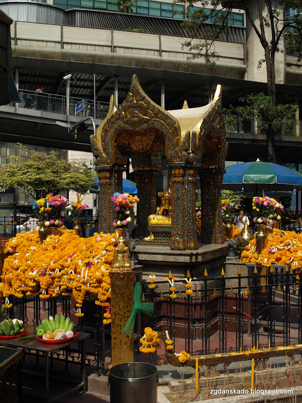 Bangkok - Erewan Shrine