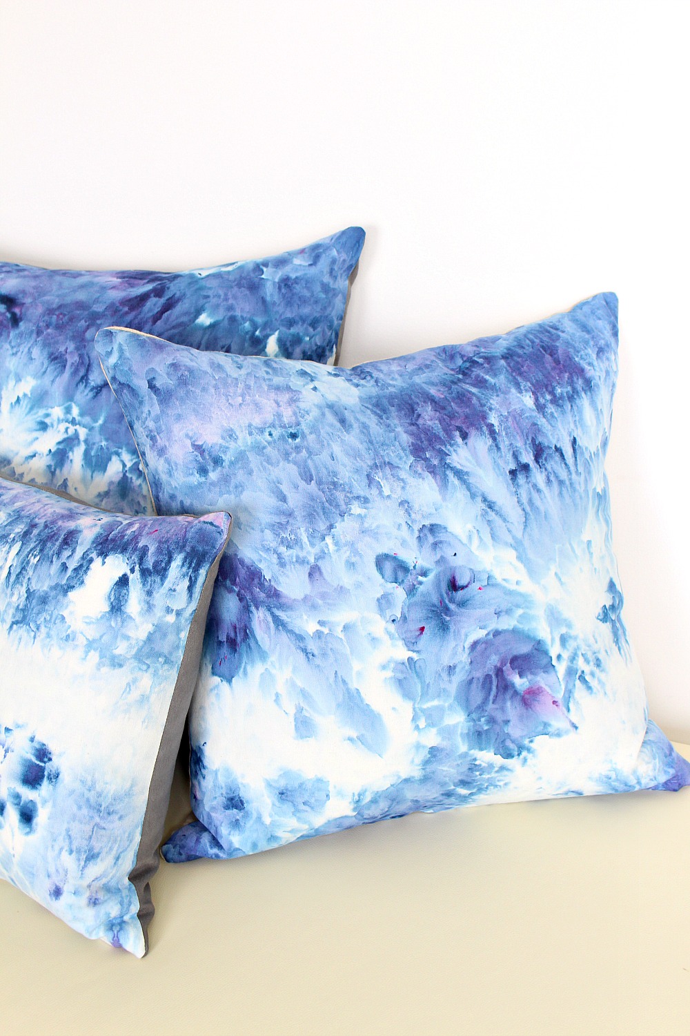 how to ice dye fabric 20 Modern DIY Projects to Dye For | How to Dye Anything!