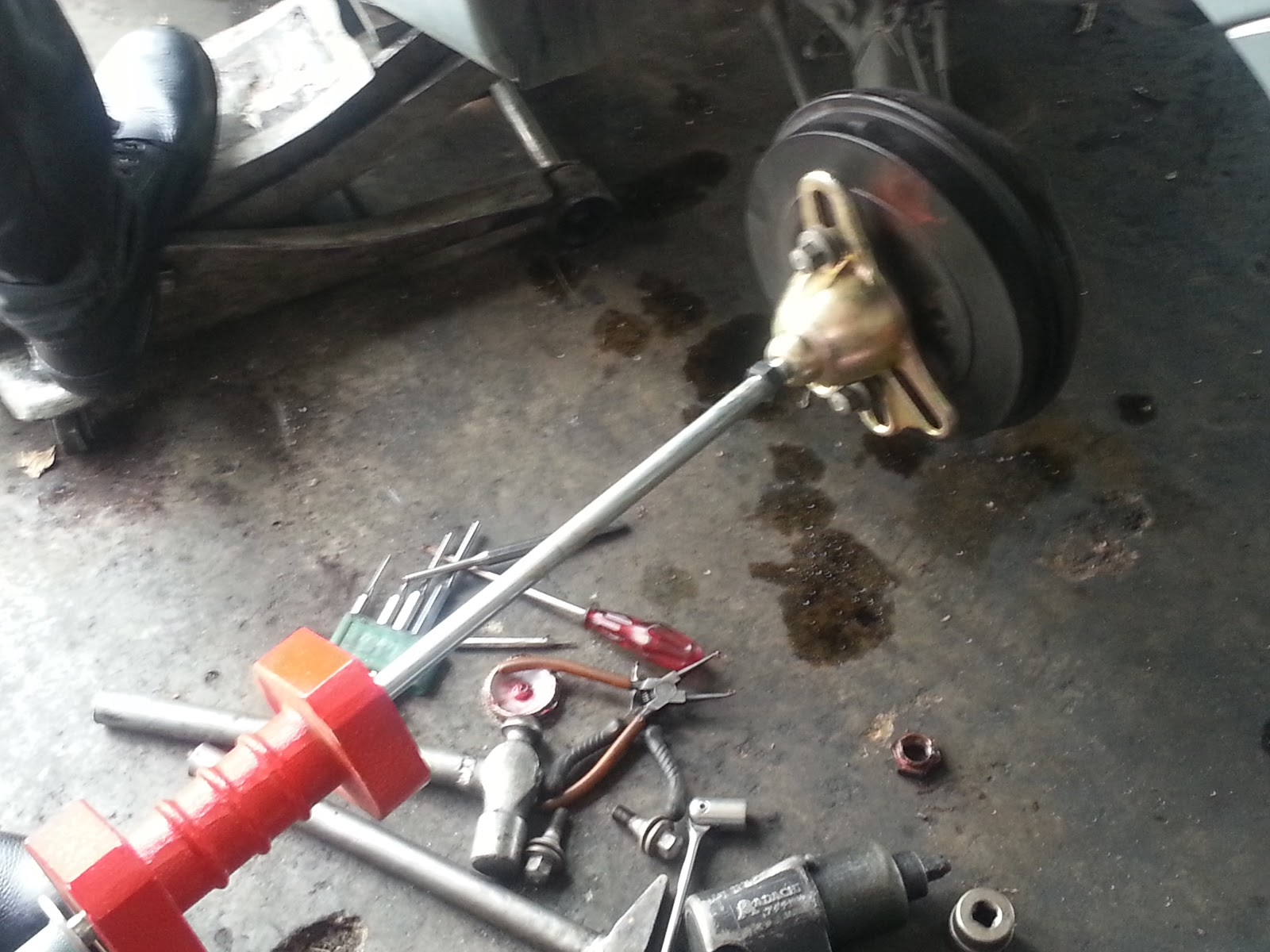 Adventures With My 206 And Citroen Evasion Peugeot 206 Rear Wheel Bearing