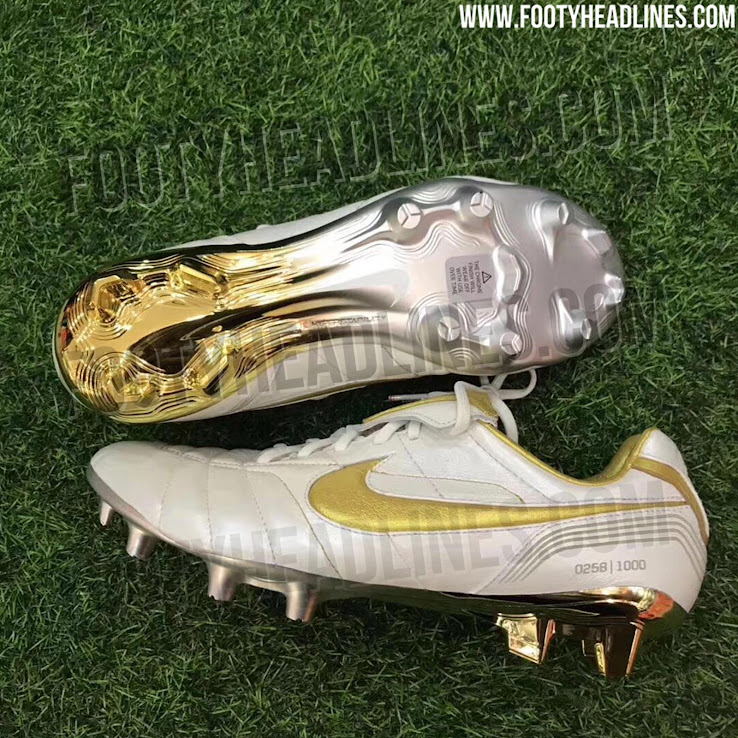 ronaldinho r10 boots