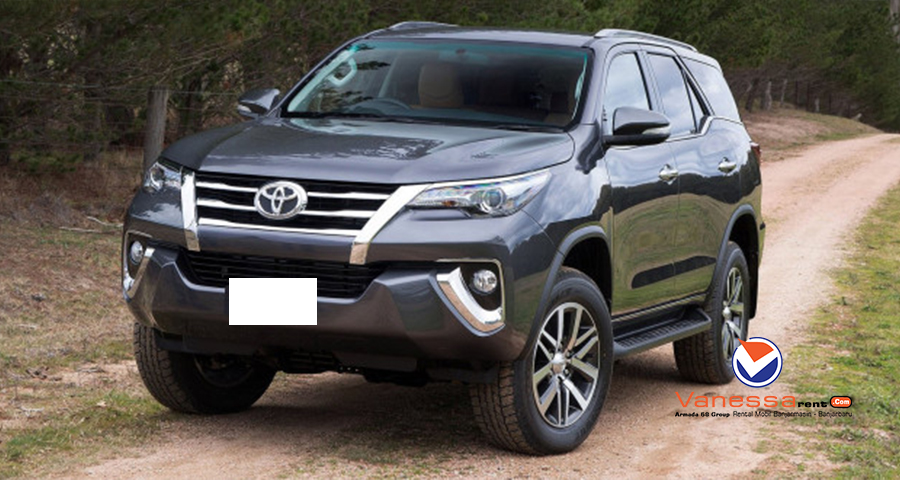 gambar mobil rental banjarmasin