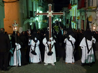 Olvera diary: Procesión del Santo Entierro