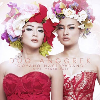 Lirik Lagu Duo Anggrek - Goyang Nasi Padang Lirik Lagu Duo Anggrek - Goyang Nasi Padang