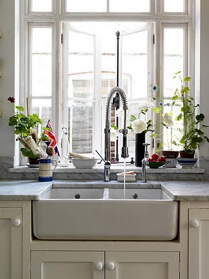 Color Outside the Lines: Kitchen Inspiration Month: Day Ten - Spring ...