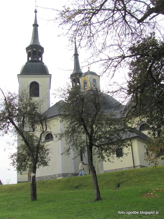 Vesela Gora, Šentrupert, cerkev sv. Frančiška Ksaverija Slovenija, Dolenjska
