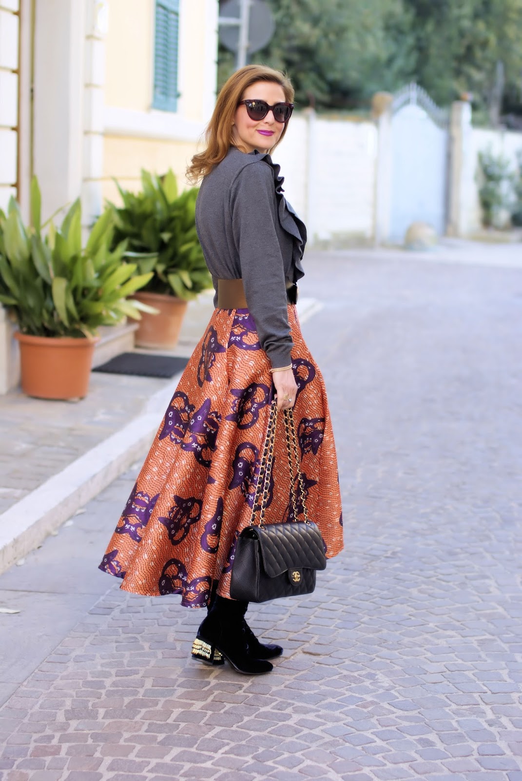 How to wear an afro print full midi skirt on Fashion and Cookies fashion blog, fashion blogger style