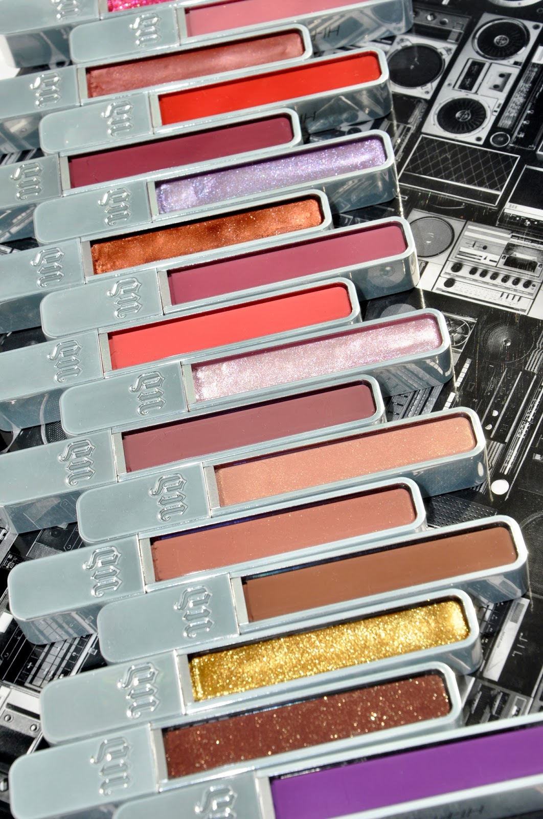 Urban Decay Hi-Fi Shine Ultra Cushion Lipgloss review and swatches