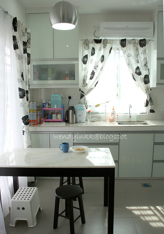 Decorate Above Kitchen Cabinets For Christmas Decorate Above Kitchen Cabinets For Christmas
