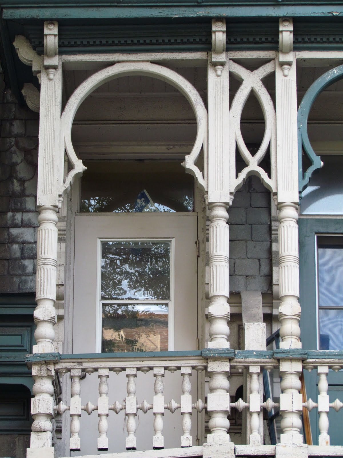 OECODOMIC / a photo blog about architectural details and urban