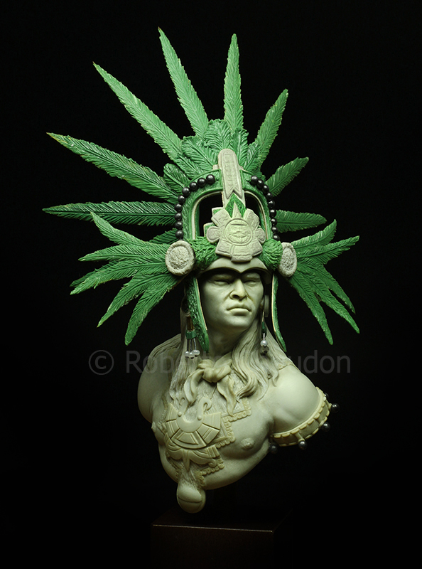 Roberto Chaudon: AZTEC BUST