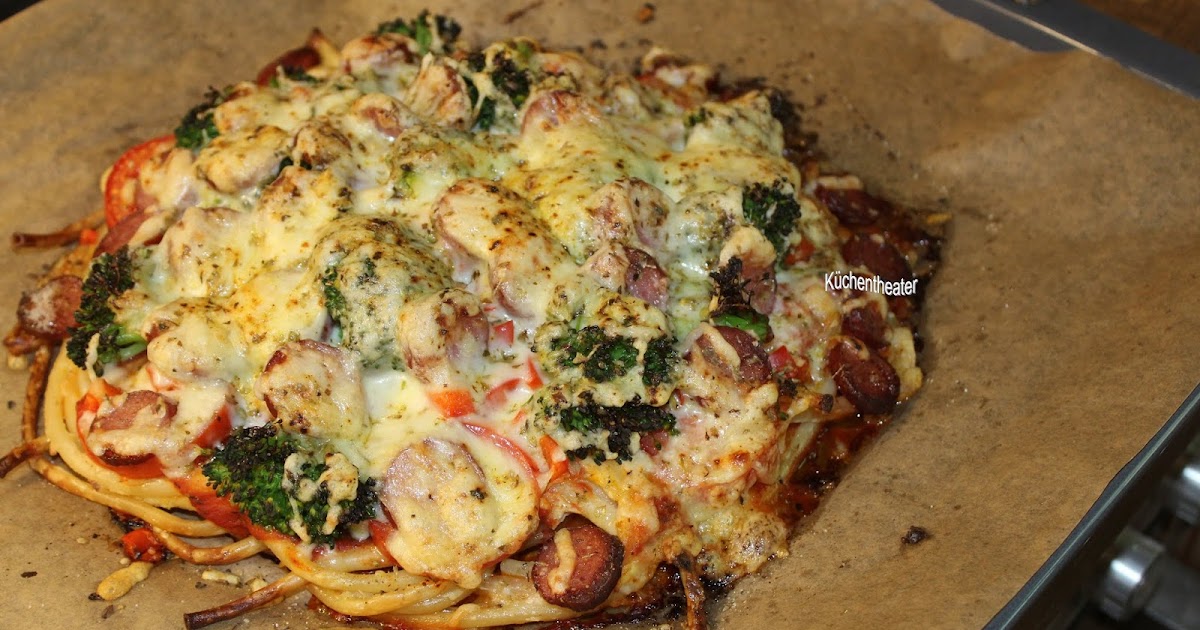 Küchentheater: Nudelpizza