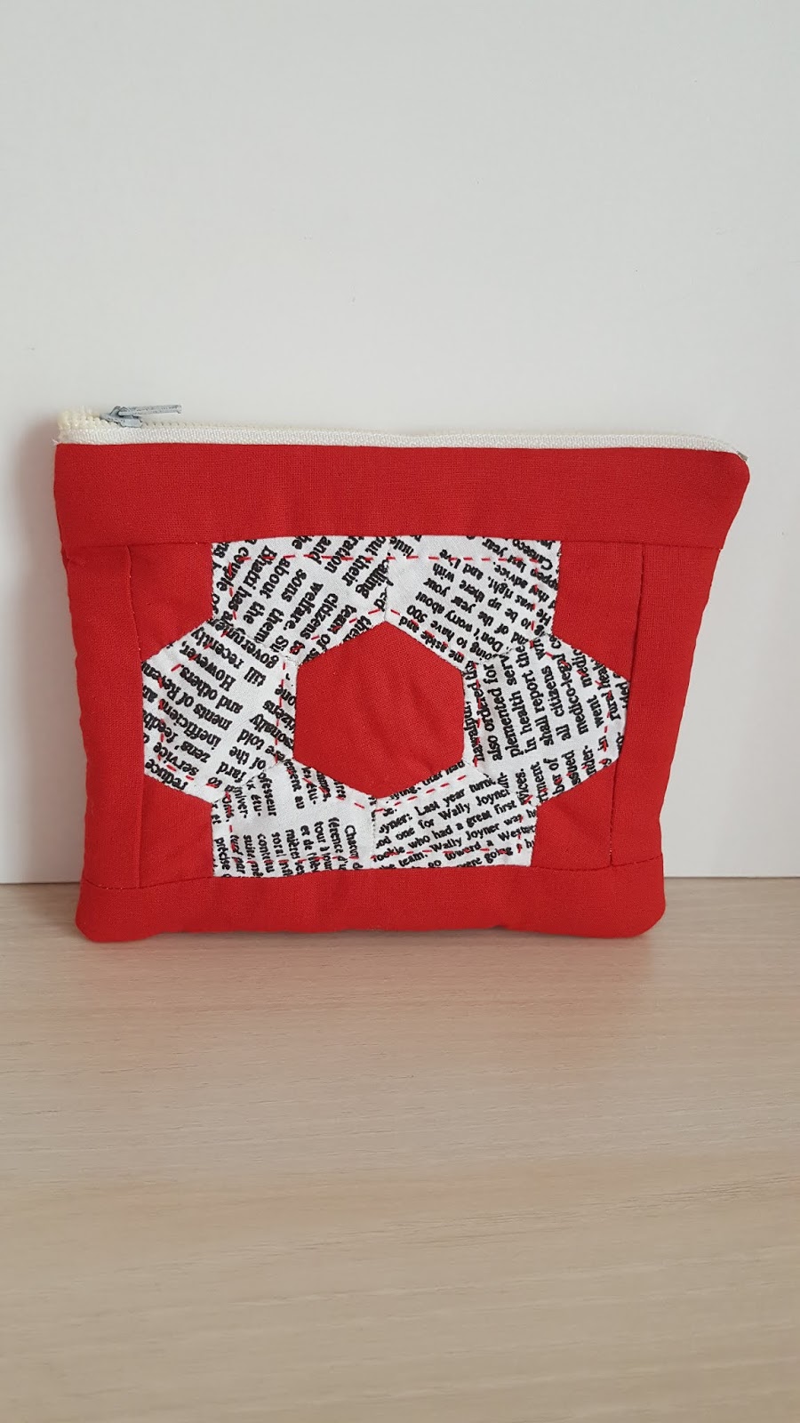 quilted zipper pouch tutorial All about patchwork and quilting