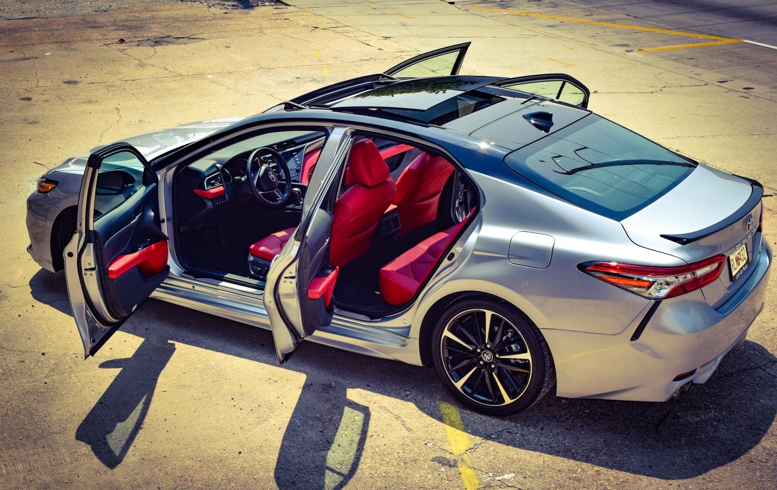 toyota camry xse with red interior - mina-dauenhauer