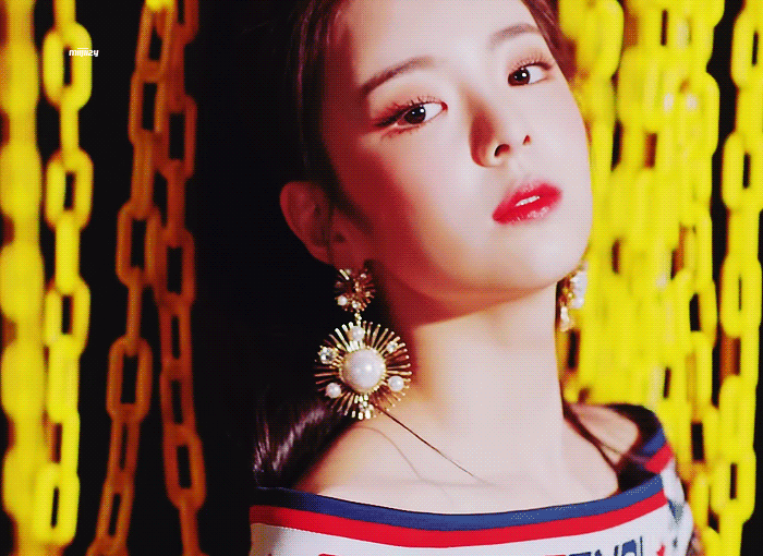 %25EB%25A6%25AC%25EC%2595%2584.gif